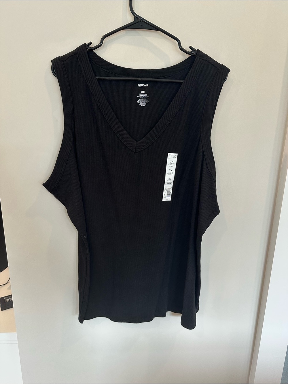Sonoma Black V-Neck Ribbed Tank